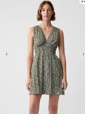 Gap Sleeveless V-Neck Olive Floral Mini Dress